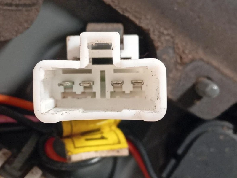 Fanale INF POST DX 92404-3Z001 Hyundai I40 2012