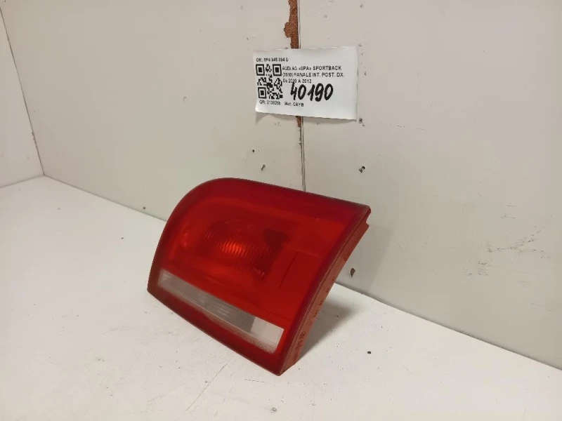 Fanale INT POST DX 8P4 945 094 D Audi A3 8PA Sportback 2010