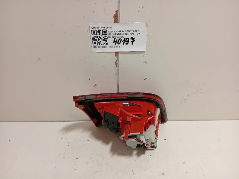 Fanale INT POST DX 8P4 945 094 D Audi A3 8PA Sportback 2010