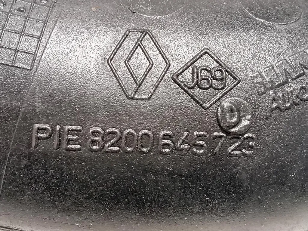TUBO Flessibile Filtro ARIA 8200645723 Renault Mégane III 2009