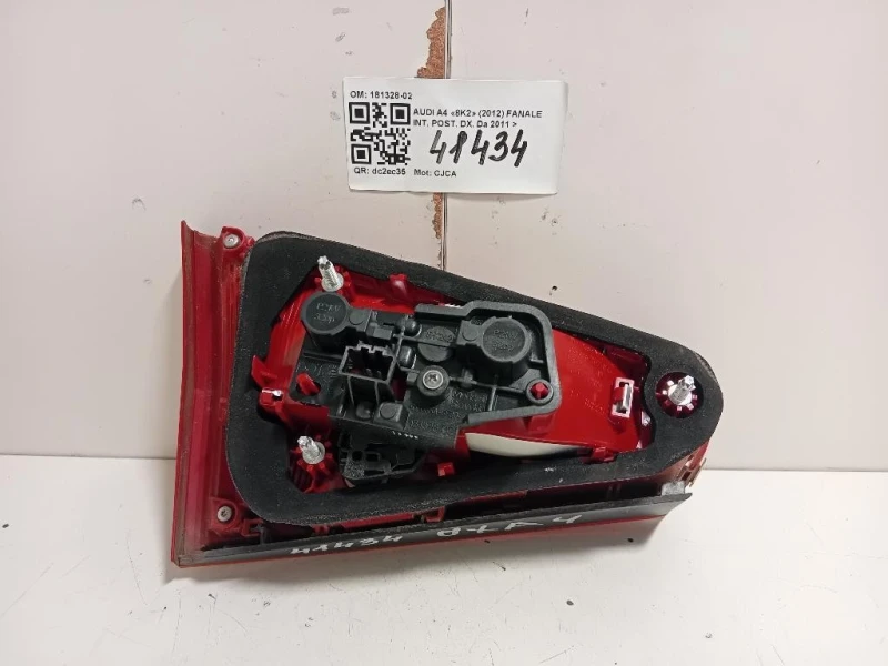 Fanale INT POST DX 8K5945094K Audi A4 8K2 2012