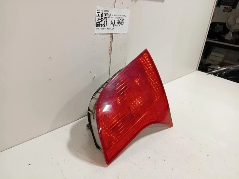 Fanale INT POST DX 8E9 945 094 Audi A4 8K2 2012