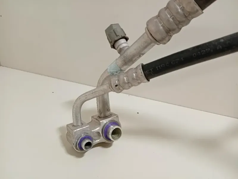 TUBO Flessibile Pressione OLIO Servosterzo Opel Corsa E 2014