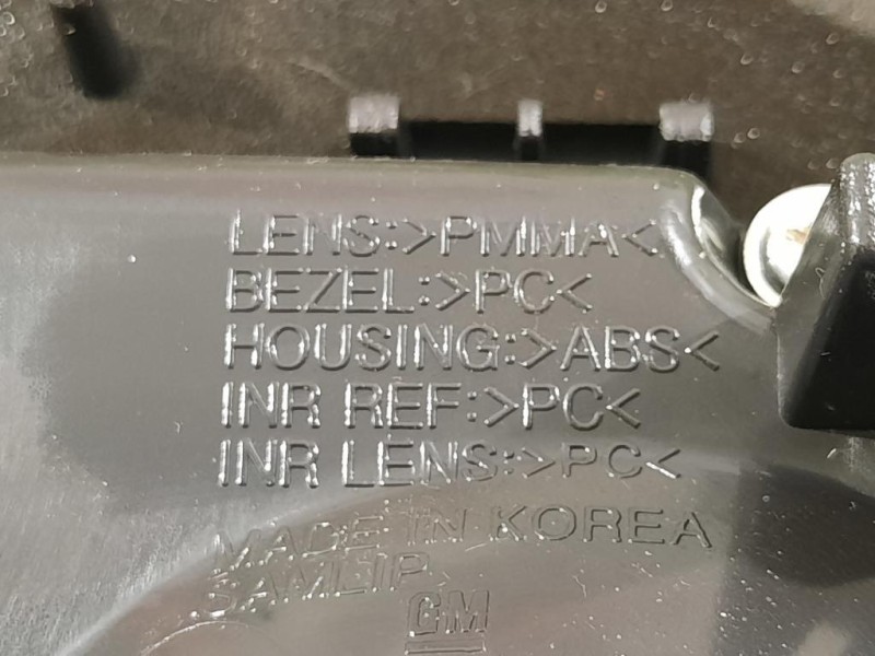 Fanale INT POST DX FANALE INT POST DX Chevrolet Orlando 2011