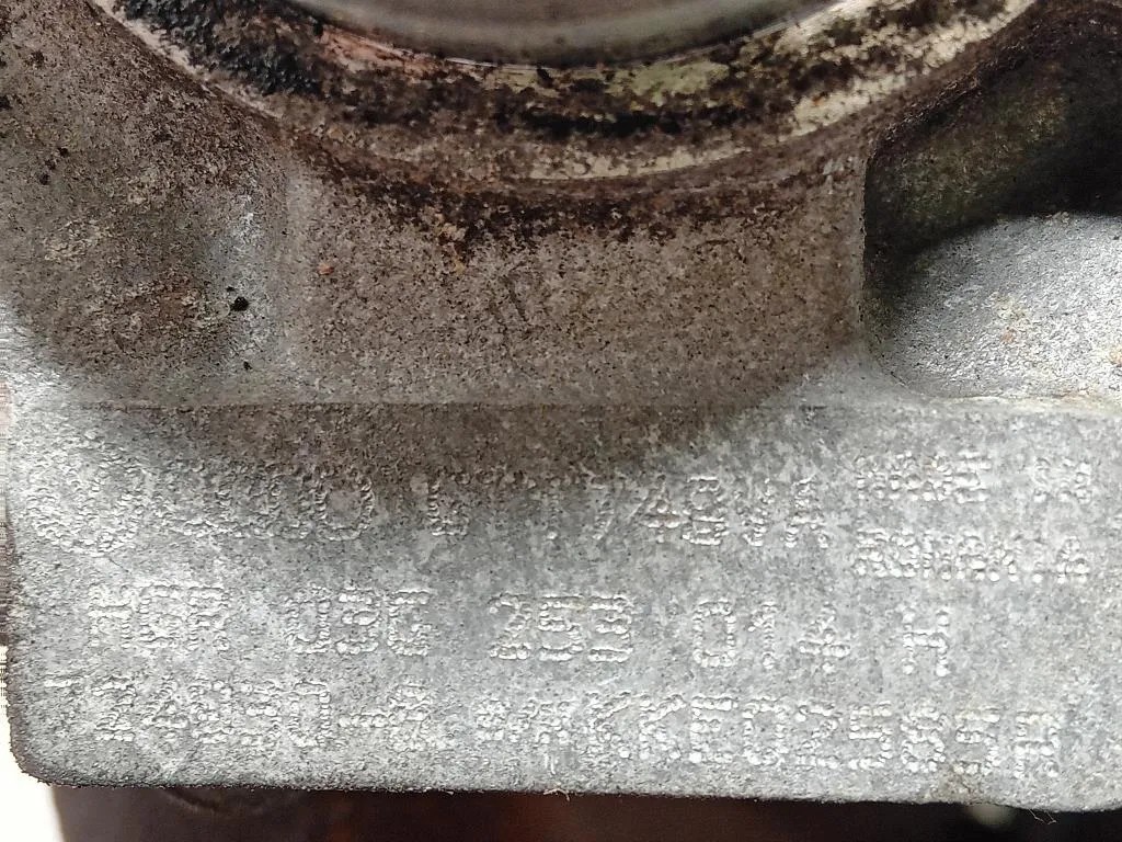 Turbina TURBINA Volkswagen GOLF V 2004