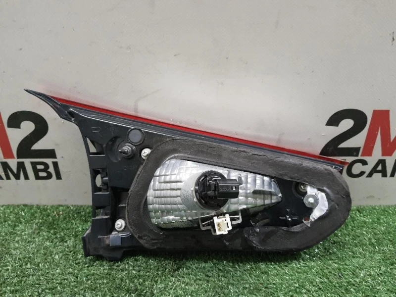 Fanale INT POST DX BJT6513F0A Mazda 3 III 2014