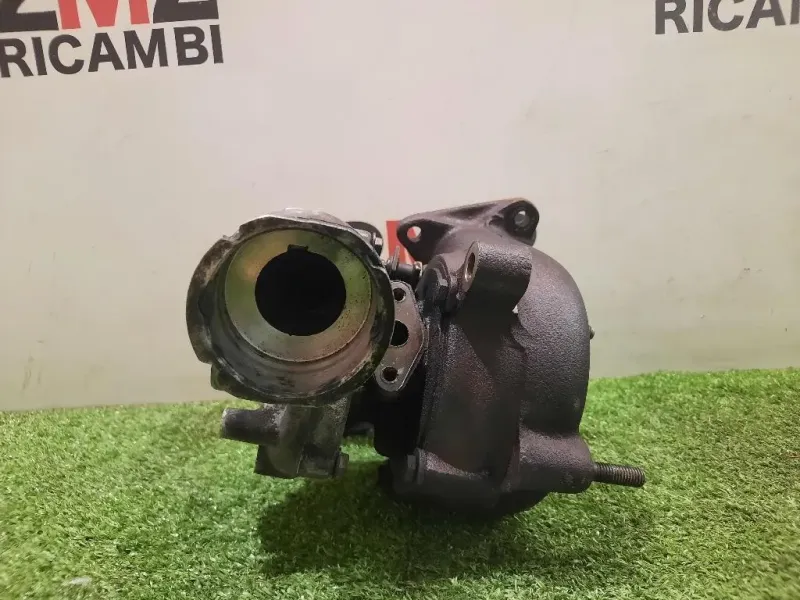 Turbina 717858 038145702NX GT1749VA Volkswagen Passat IV 2000