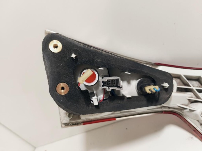 Fanale INT POST SX FANALE INT POST SX Volvo XC70 III 2013