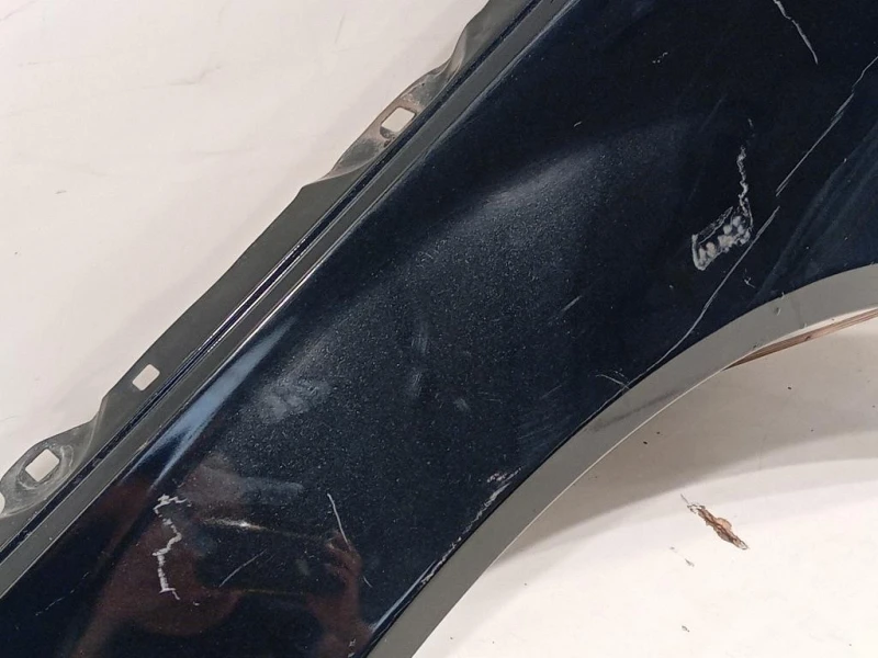 Parafango ANT SX A2048801318 Mercedes Classe C W204 2011