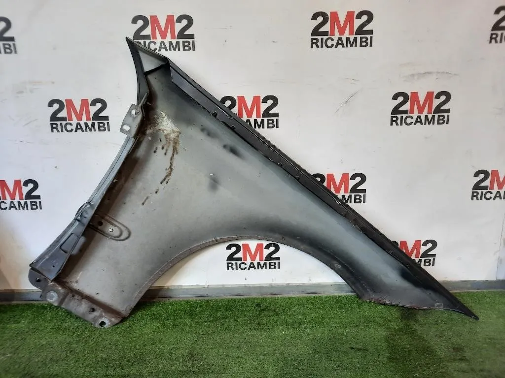 Parafango ANT SX A2038801318 Mercedes Classe CLC Cl203 2008