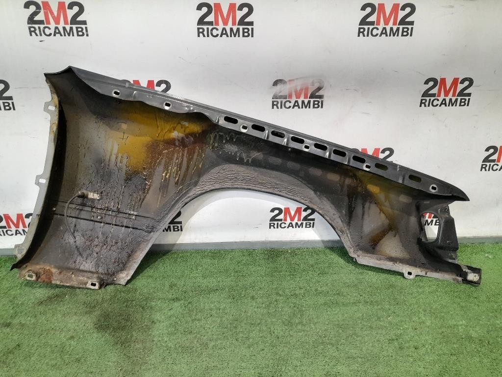 Parafango ANT SX A1248804918 Mercedes Classe E W124 1985