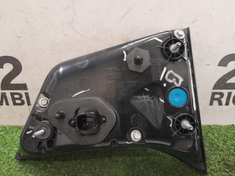 Fanale INT POST SX TESLA X 103433800B Tesla Model 3 2017