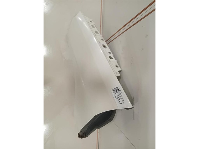 Parafango ANT SX A1668802500 Mercedes Classe ML W166 2012