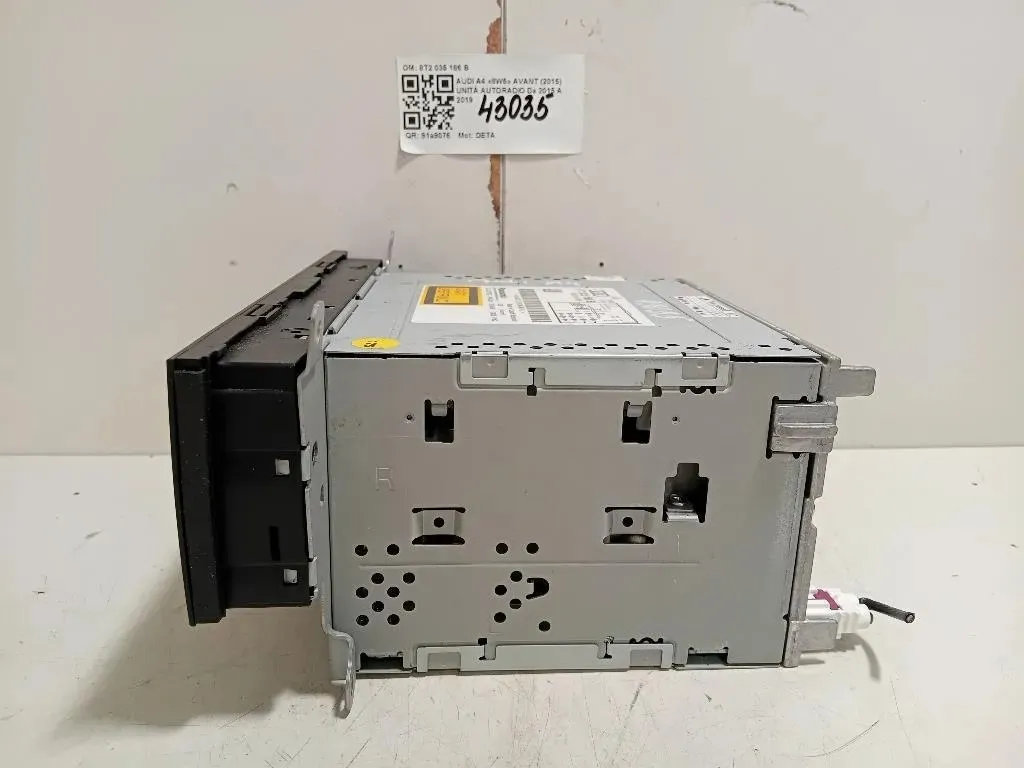 Unità Autoradio 8T2035186B Audi A4 8W5 Avant 2015