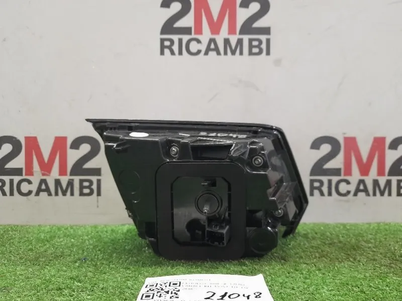 Fanale INT POST DX 9836231380 82150201 Peugeot 3008 II 2016