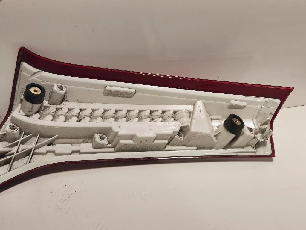 Fanale INT POST DX FANALE INT POST DX Volvo XC70 III 2013