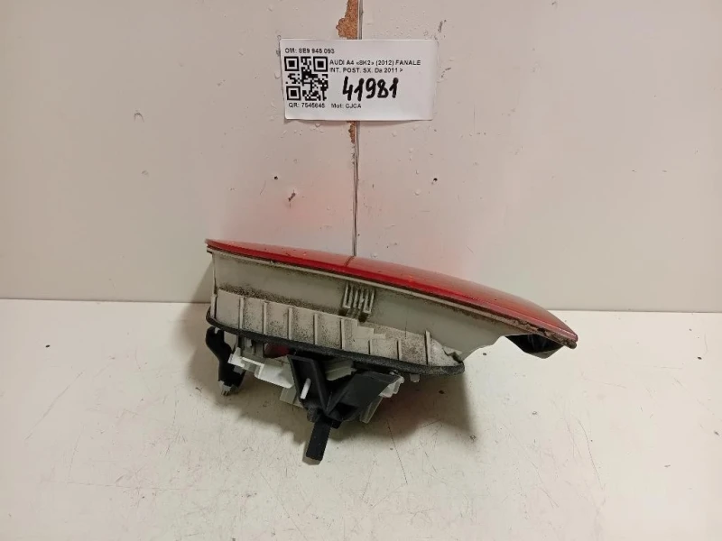 Fanale INT POST SX 8E9 945 093 Audi A4 8K2 2012