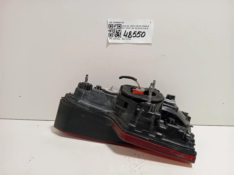 Fanale INT POST SX 8W5945075A Audi A4 8W2 2015