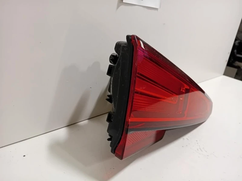 Fanale INT POST SX 8W5945075A Audi A4 8W2 2015