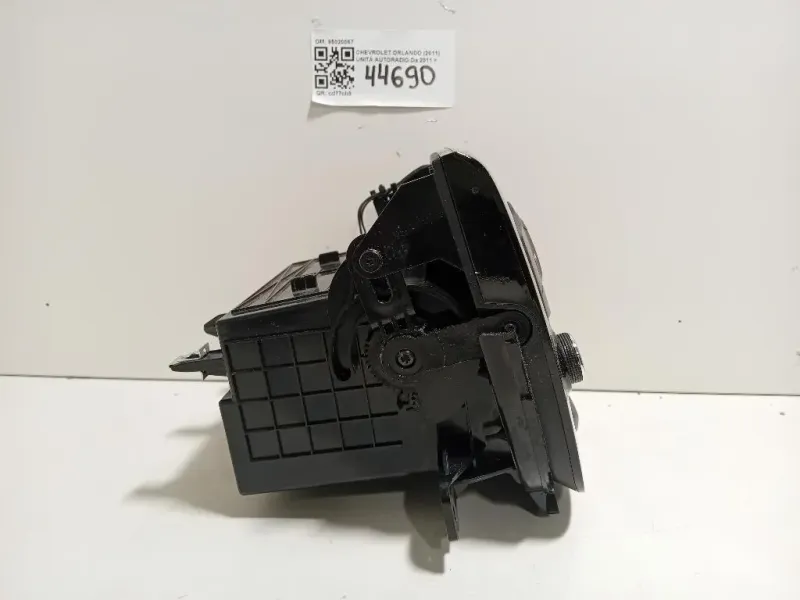 Unità Autoradio 95020067 Chevrolet Orlando 2011