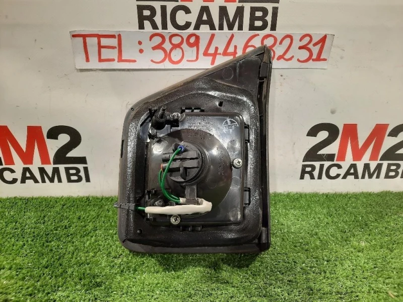 Fanale INT POST SX FANALE INT POST SX Chevrolet Orlando 2011