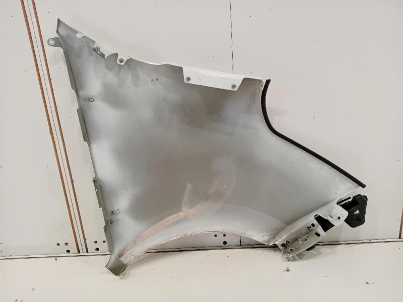 Parafango ANT SX 631013304R Renault Master IV 2014