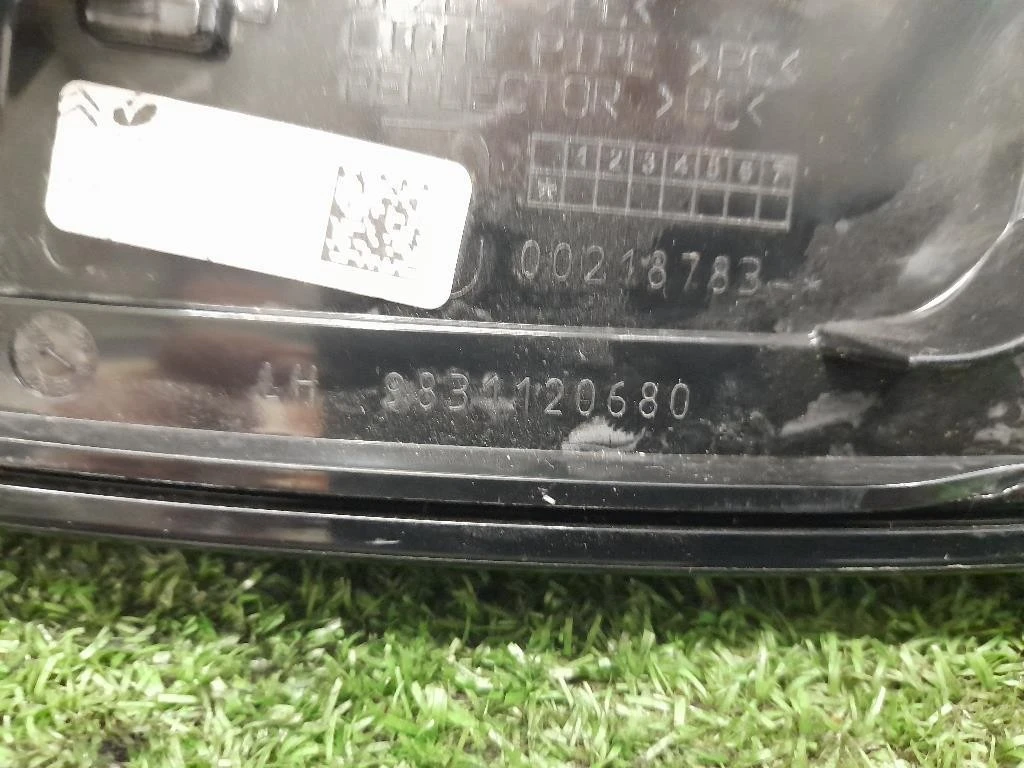 Fanale INT POST SX 9831120680 Citroen C4 III 2020