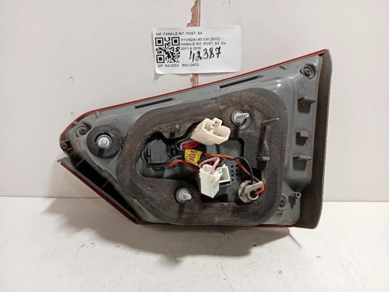 Fanale INT POST SX FANALE INT POST SX Hyundai I40 CW 2012