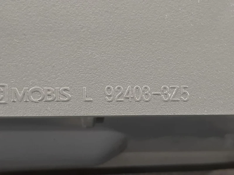 Fanale INT POST SX 92403-3Z5 Hyundai I40 CW 2015