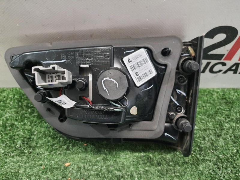 Fanale INT POST SX K68517557AA Jeep Compass III 2017