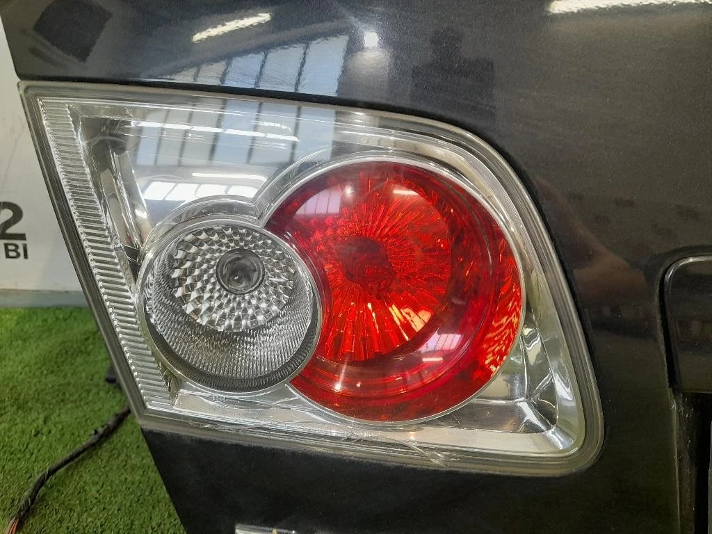 Fanale INT POST SX GJ6E513J0C Mazda 6 I 2003