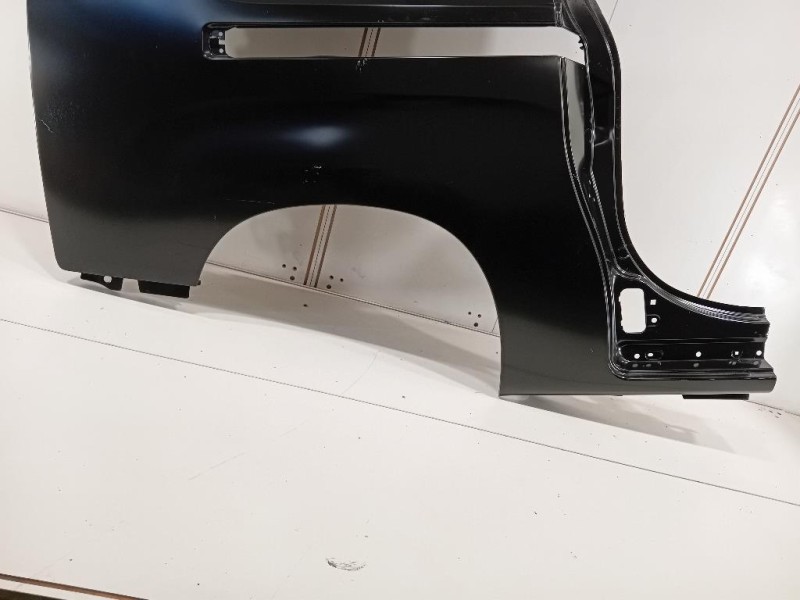 Parafango POST DX 9827669480 NUOVO Citroen Berlingo IV 2018