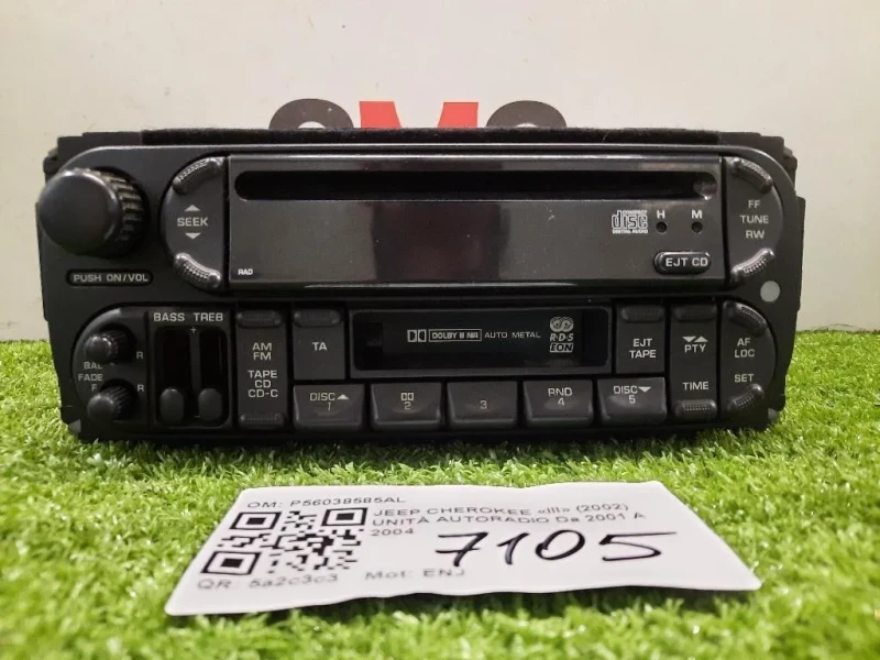 Unità Autoradio P56038585AL Jeep Cherokee III 2002