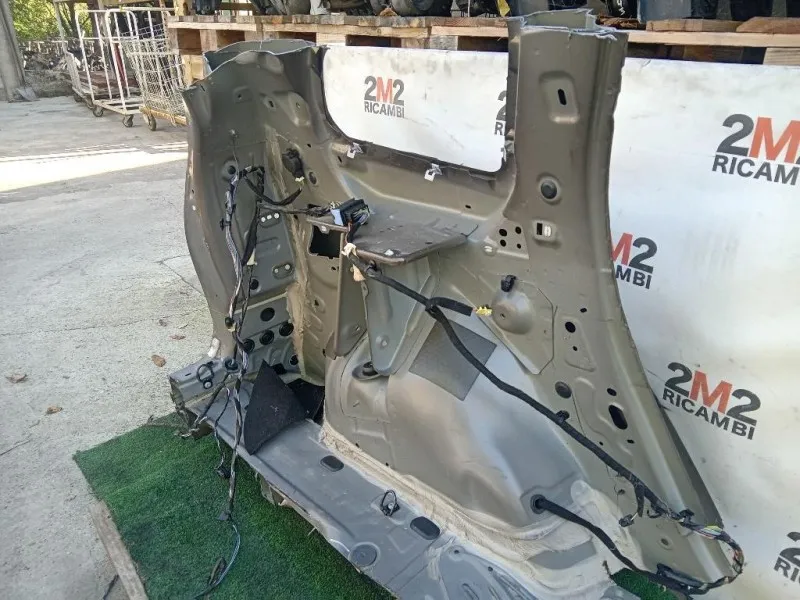 Parafango POST SX 760339620R Dacia Duster II 2018