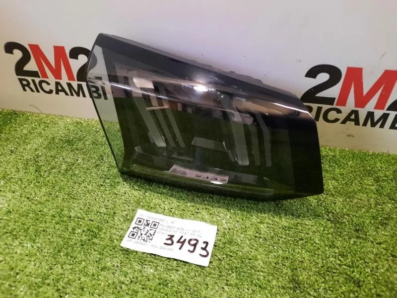 Fanale INT POST SX 9836231880 Peugeot 5008 II 2017