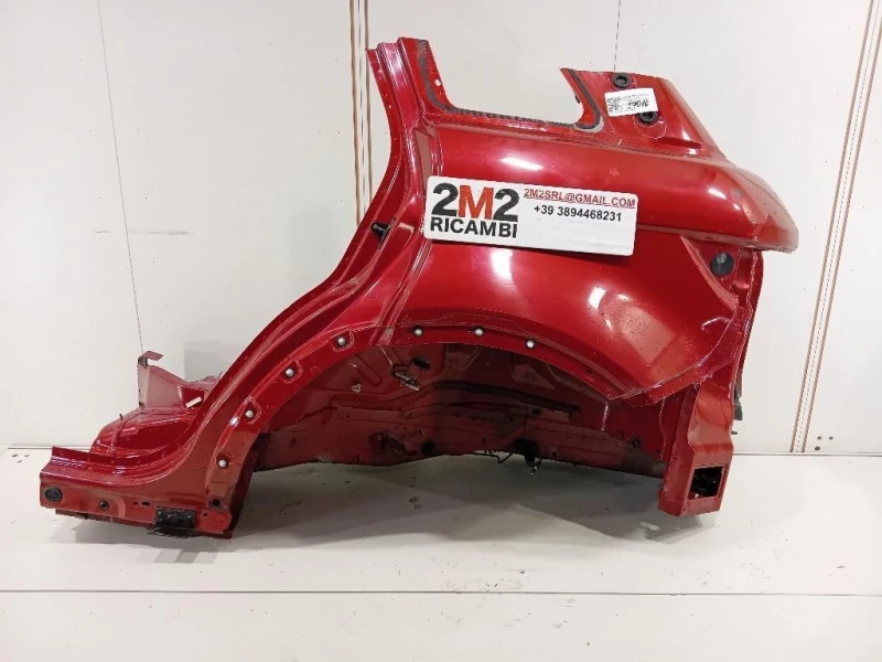 Parafango POST SX LR054609 Land Rover Range Rover Evoque I 2011