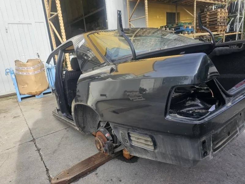 Parafango POST SX A1246304321 Mercedes Classe E W124 1985