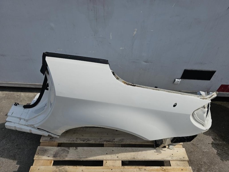 Parafango POST SX A1716300521 Mercedes Classe SLK R171 2004