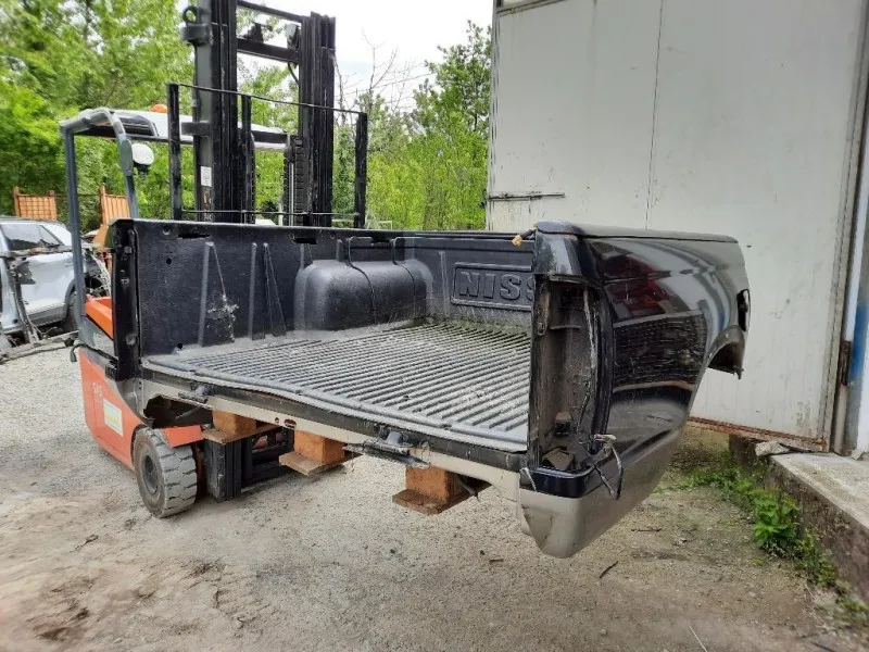 Parafango POST SX 93313EB030 Nissan Navara 2005