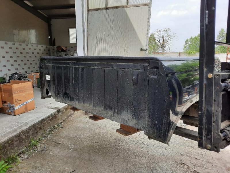 Parafango POST SX 93313EB030 Nissan Navara 2005