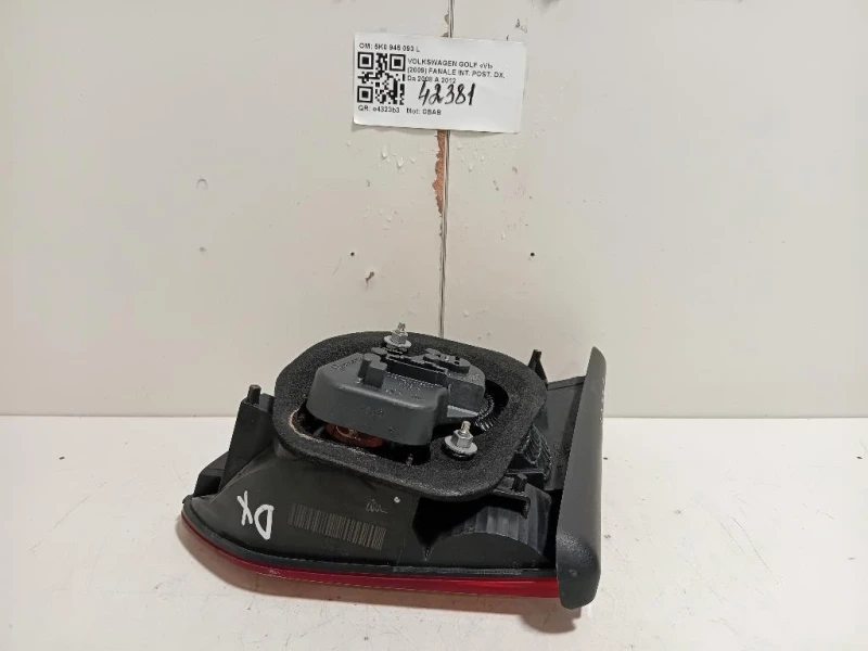 Fanale INT POST SX 5K0 945 093 L Volkswagen GOLF VI 2009