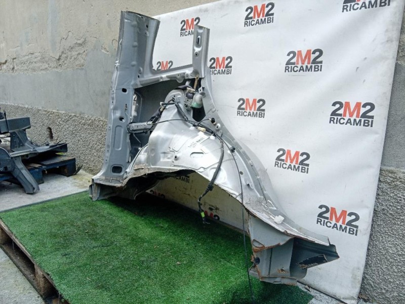 Parafango POST SX 6162042230 Toyota RAV 4 II 2000