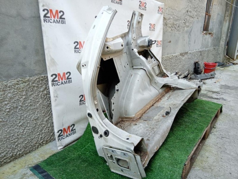 Parafango POST SX PARAFANGO SINISTRO POST Volvo V60 I 2013