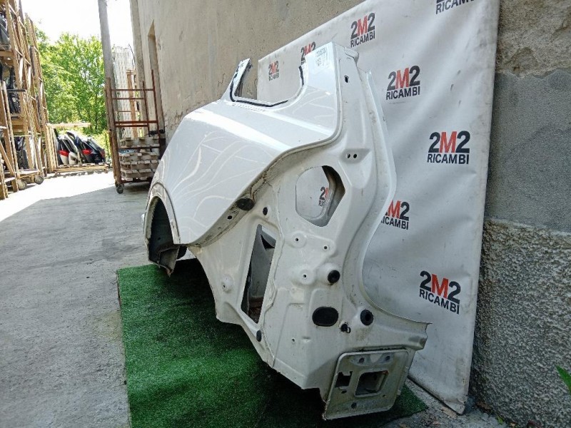 Parafango POST SX PARAFANGO SINISTRO POST Volvo V60 I 2013