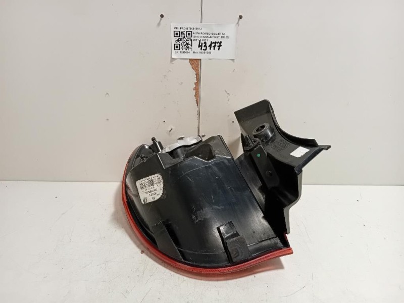 Fanale POST DX 50513612 Alfa Romeo Giulietta 2010