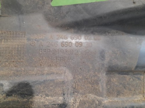 Parasassi Passaruota Interno ANT DX A2466900930 Mercedes Classe B W246 2012