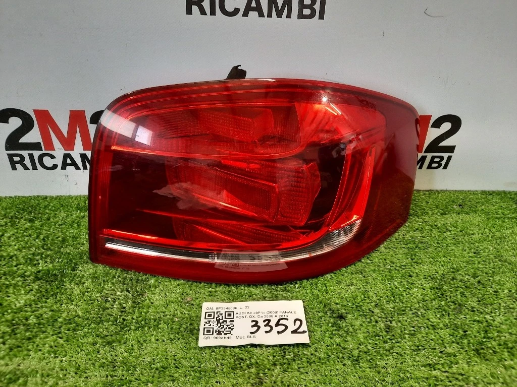Fanale POST DX 8P3945096 Audi A3 8P1 2008
