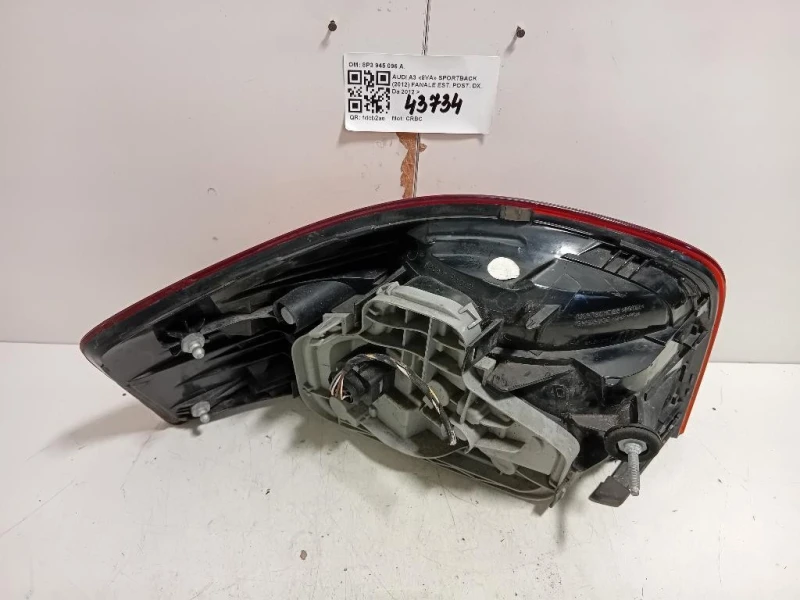 Fanale POST DX 8P3 945 096 A Audi A3 8PA Sportback 2008