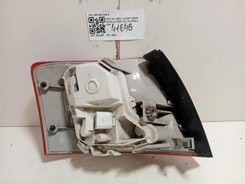 Fanale POST DX 8E9 945 096 E Audi A4 8ED Avant 2005
