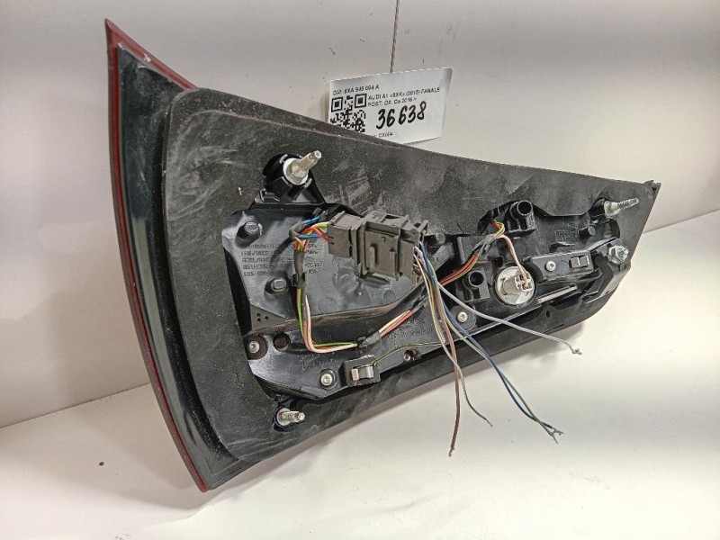 Fanale POST DX 8XA 945 094 A Audi A1 8XK 2015